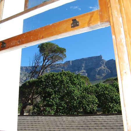 Ashanti Lodge Backpackers Kaapstad Buitenkant foto
