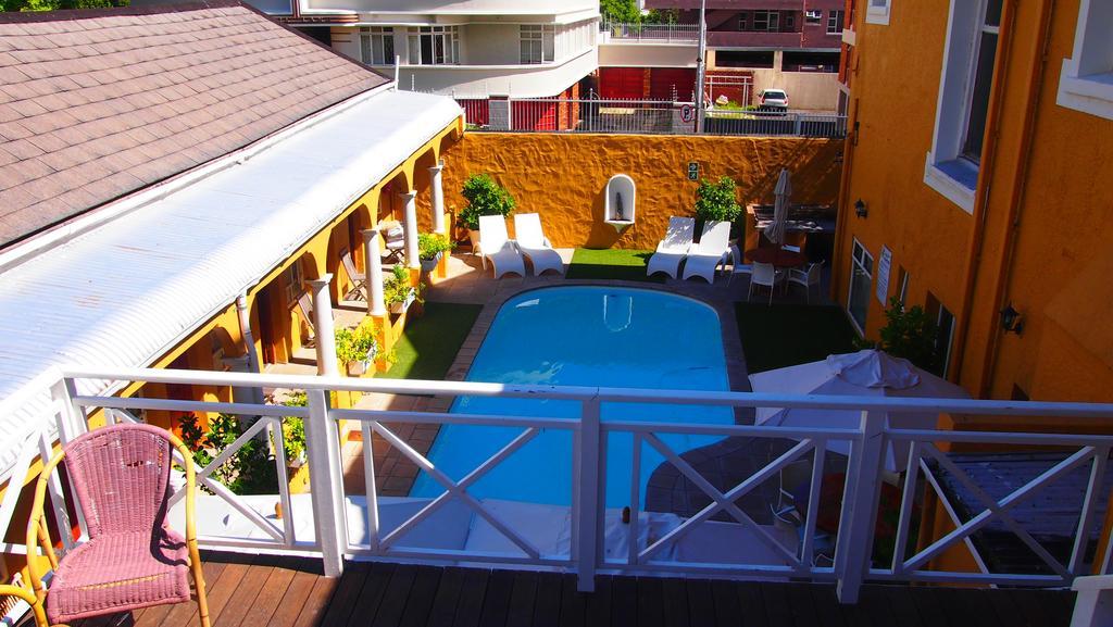 Ashanti Lodge Backpackers Kaapstad Buitenkant foto