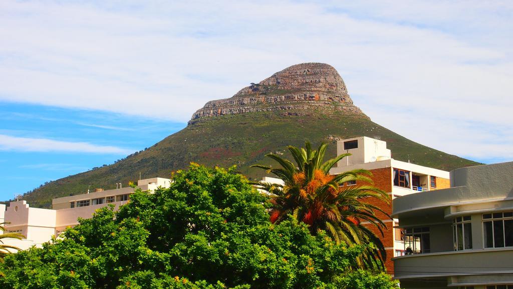 Ashanti Lodge Backpackers Kaapstad Buitenkant foto