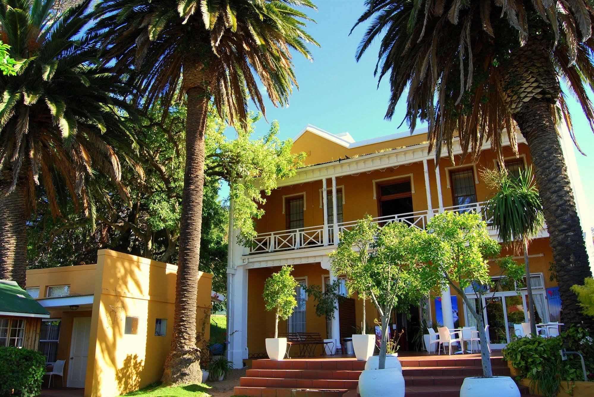 Ashanti Lodge Backpackers Kaapstad Buitenkant foto
