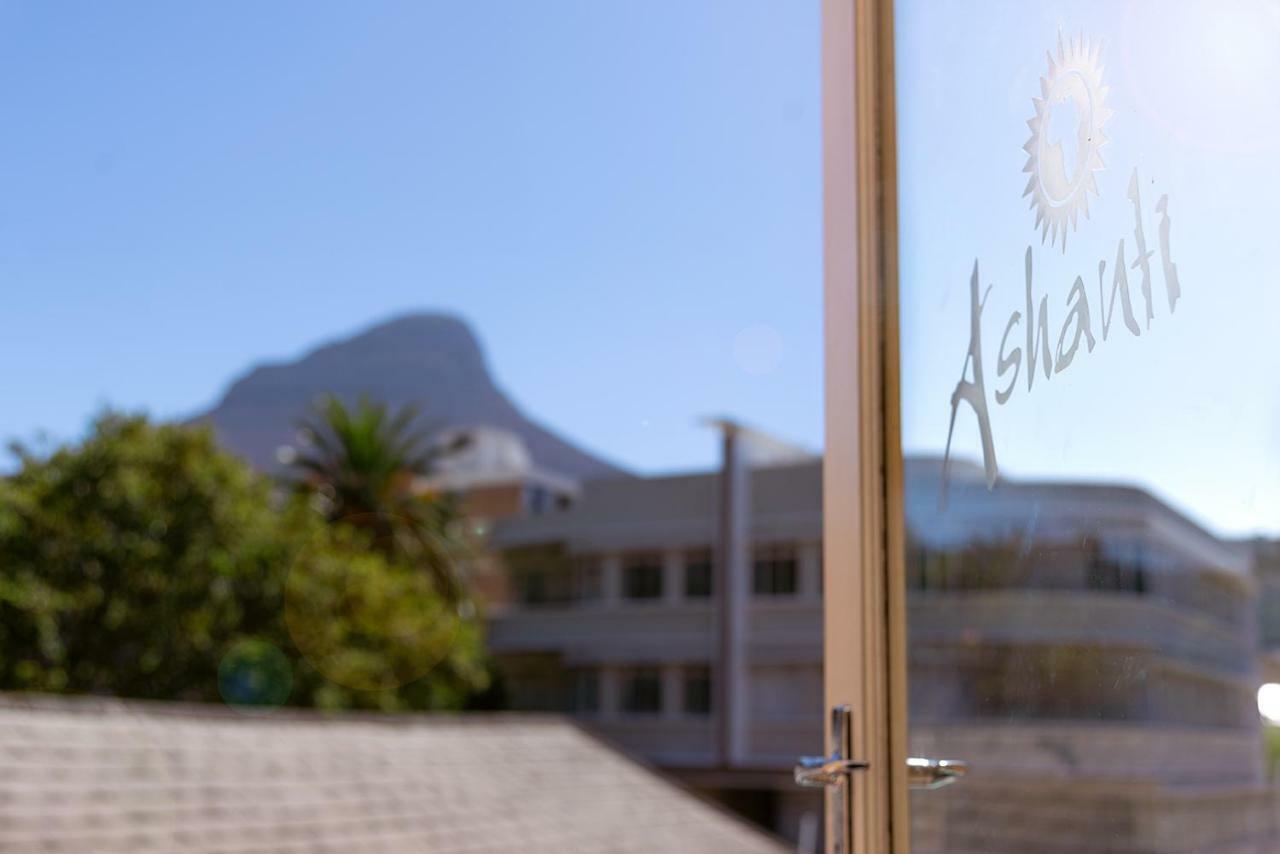 Ashanti Lodge Backpackers Kaapstad Buitenkant foto