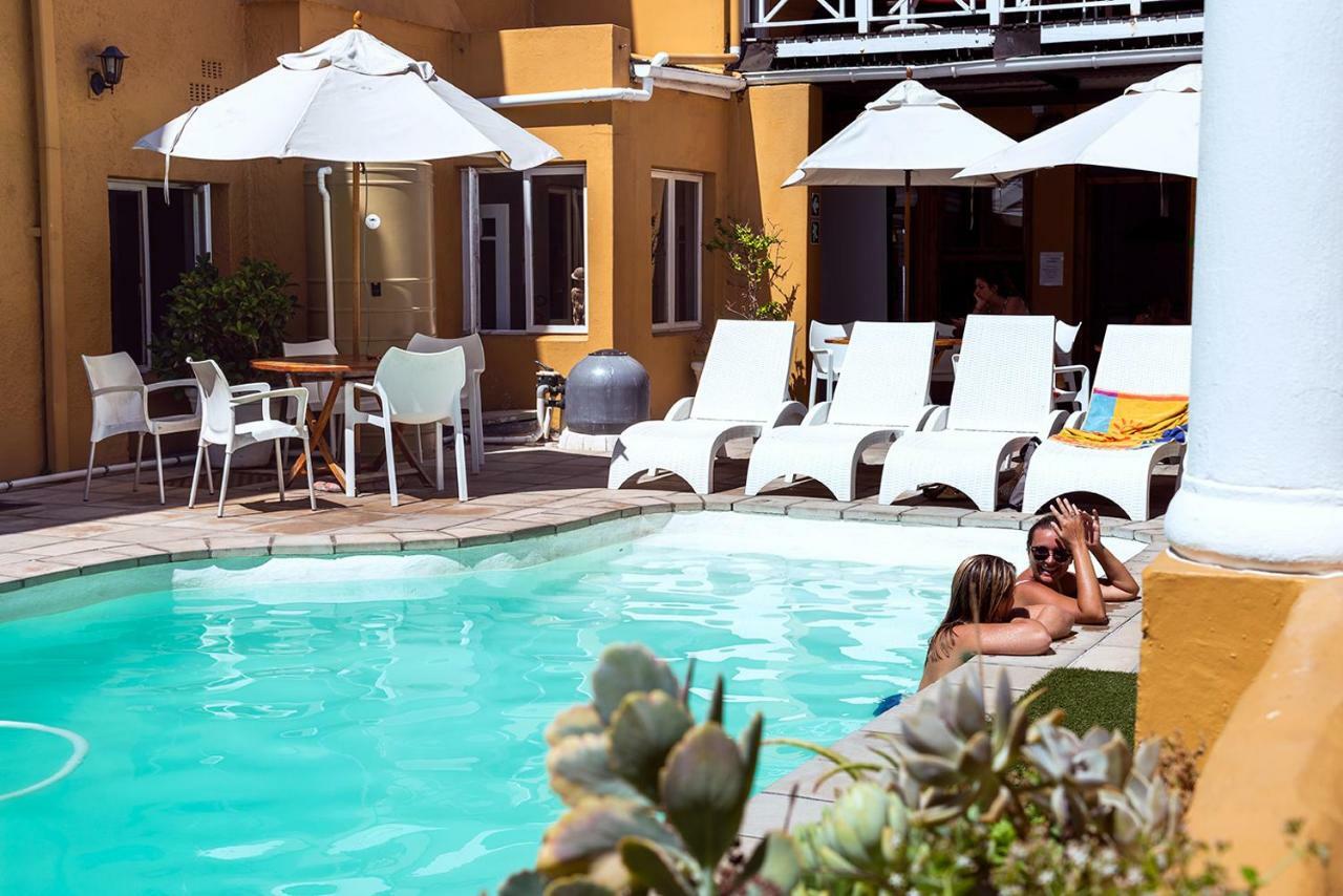 Ashanti Lodge Backpackers Kaapstad Buitenkant foto